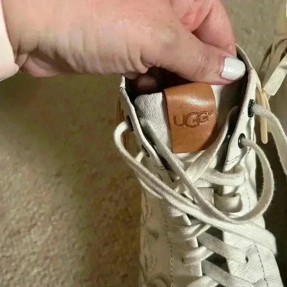 UGG Cali Palms Fringe Sneakers White Mens 8/womens 10 Leather High Tops Lace Up - Picture 10 of 12